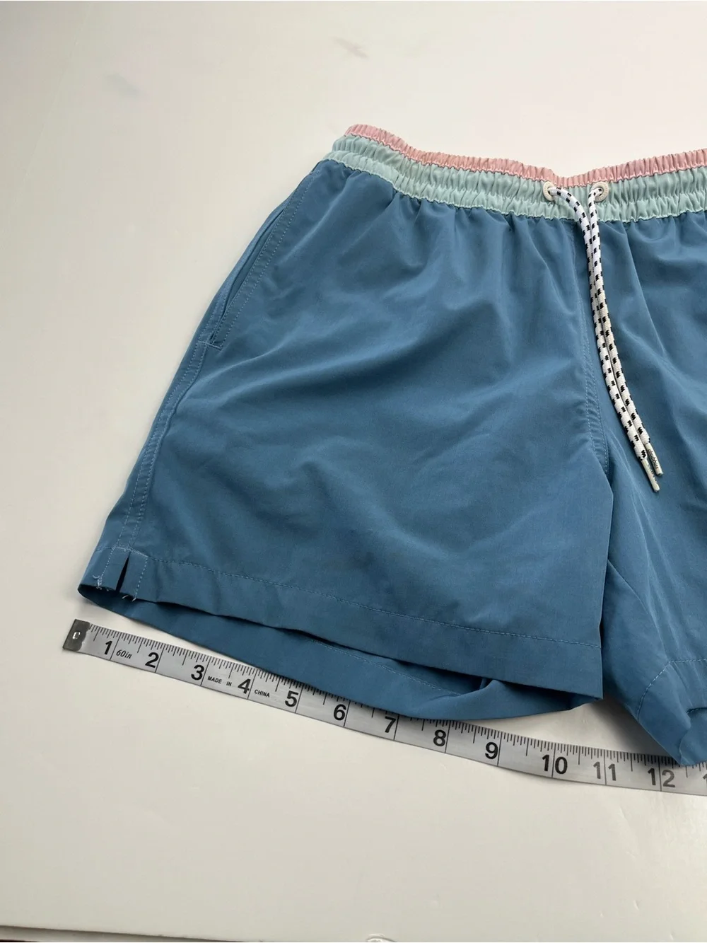 Chubbie’s Blue Swim Shorts Summer Vacation Mens Size Small Liner Beach FLAWED‎